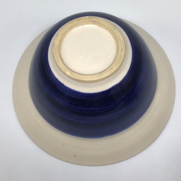 Handcrafted Studio Pottery Nesting Serving Bowls - Picture 3 of 8